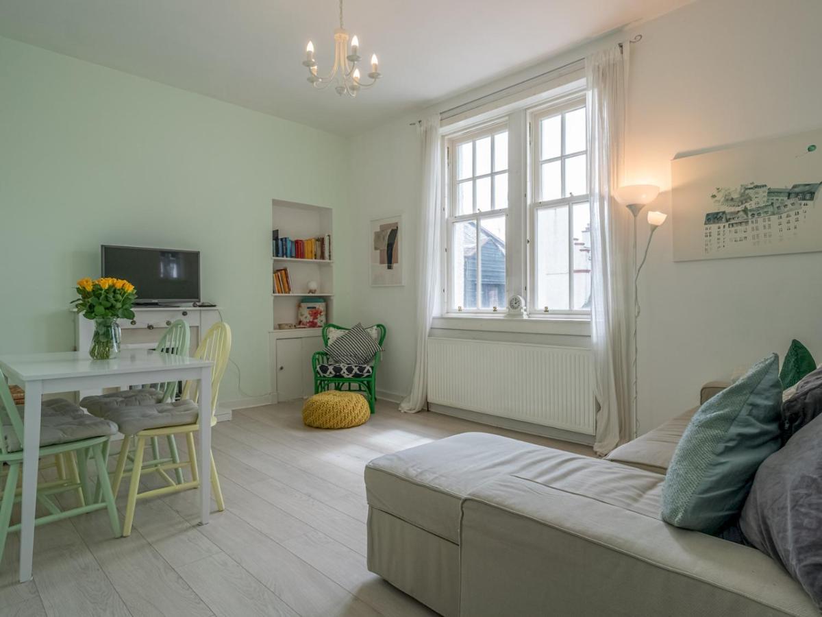 Pass The Keys Central Spacious Flat At Royal Mile Edinburgh Exterior photo
