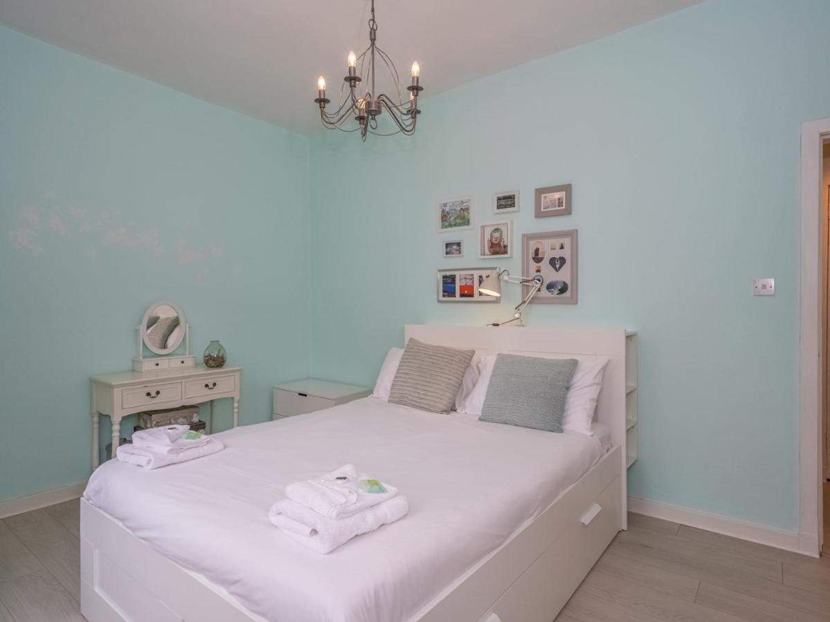 Pass The Keys Central Spacious Flat At Royal Mile Edinburgh Exterior photo